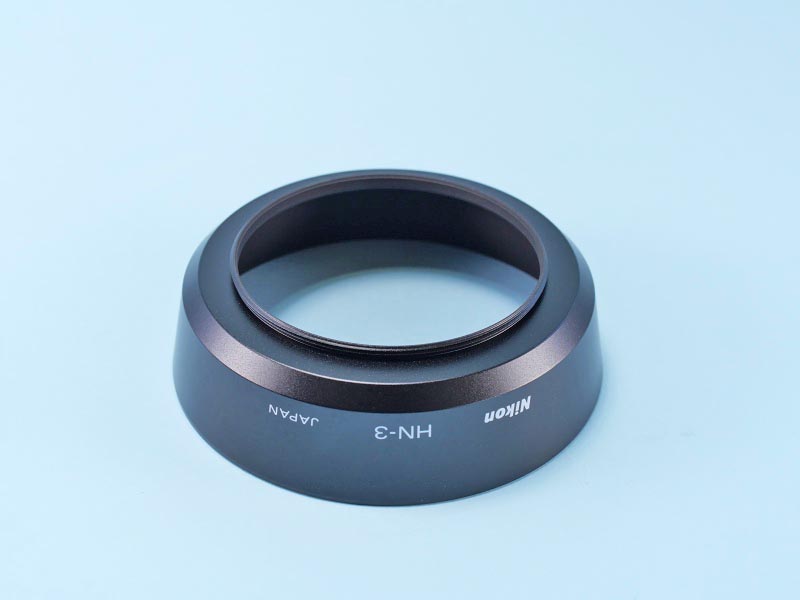 04
ニコン ねじ込みフード HN-3
裏
