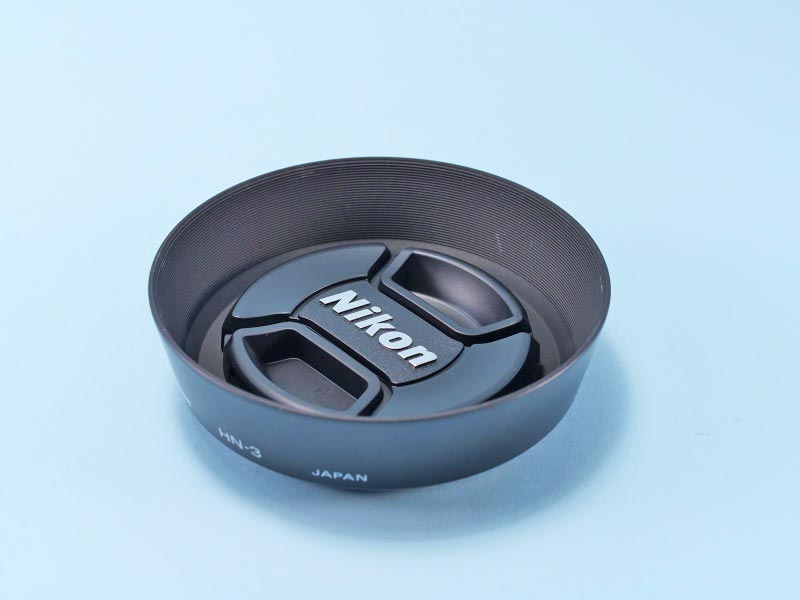 05
ニコン ねじ込みフード HN-3
LC52付き、表