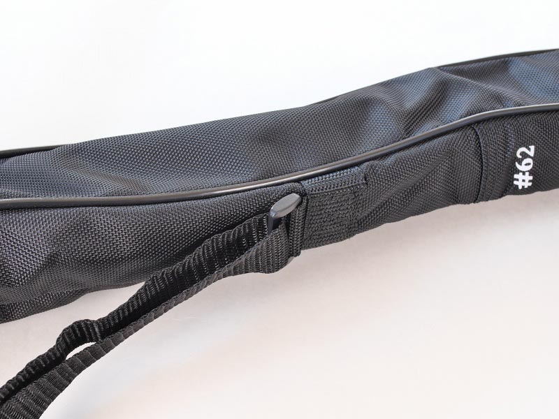 07
ベルボン 一脚ケース#62
外観、ショルダーベルト下