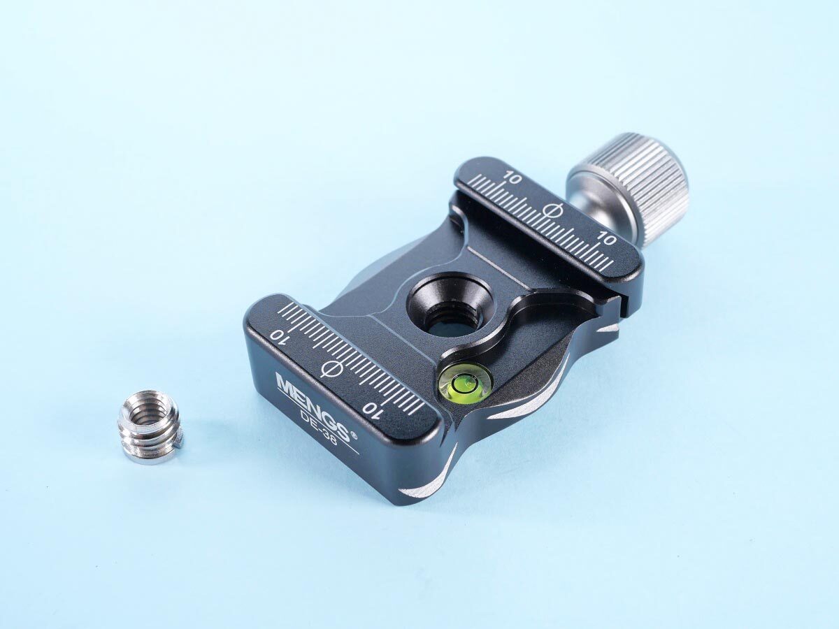 03
DE-38 クイックリリースクランプ
表