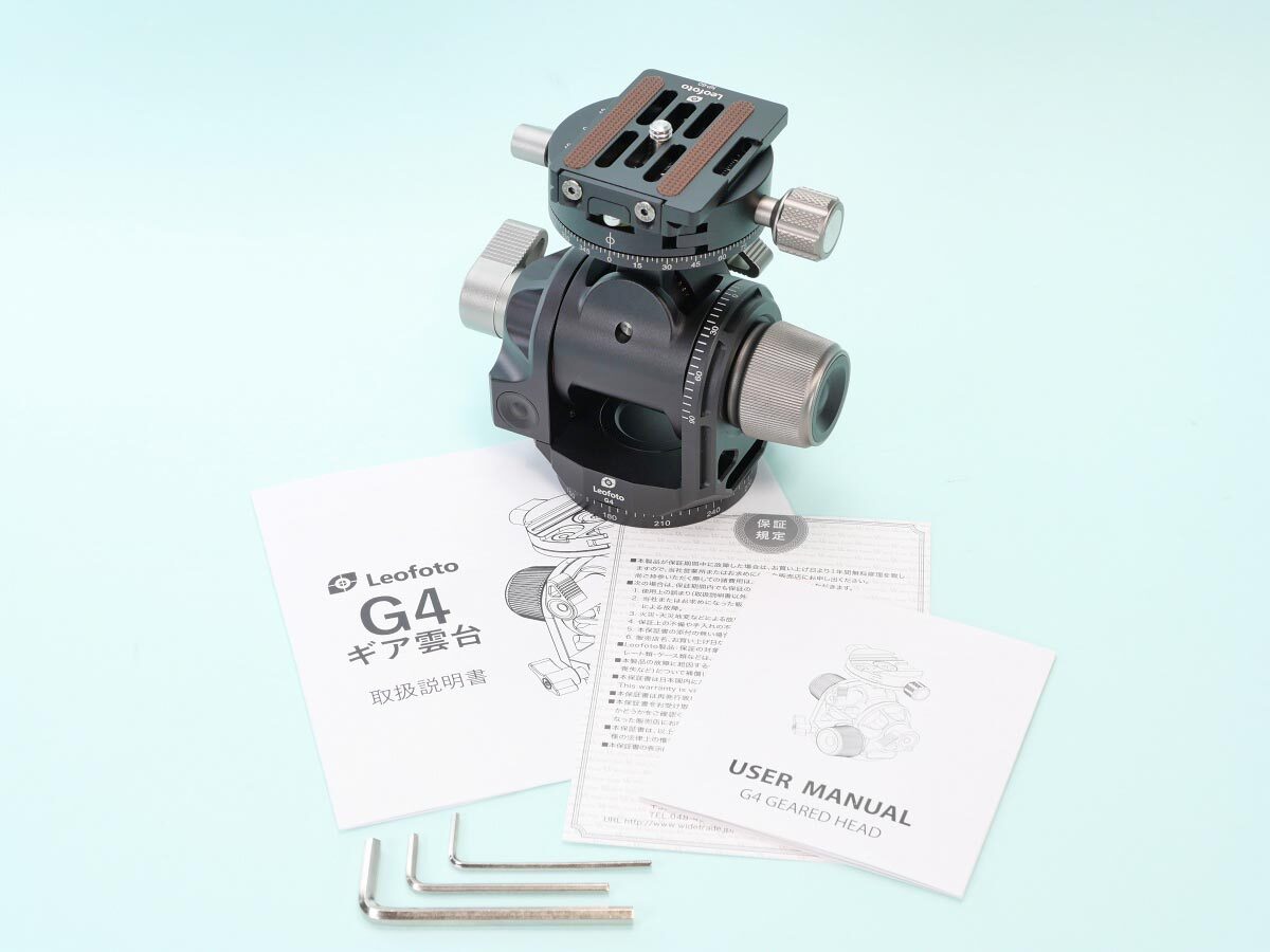 03
Leofoto G4 ギア雲台
内容物
