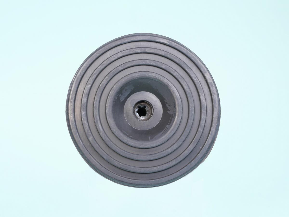 09
ARTCISE AS95C 分解、改良
GITZO 石突底面