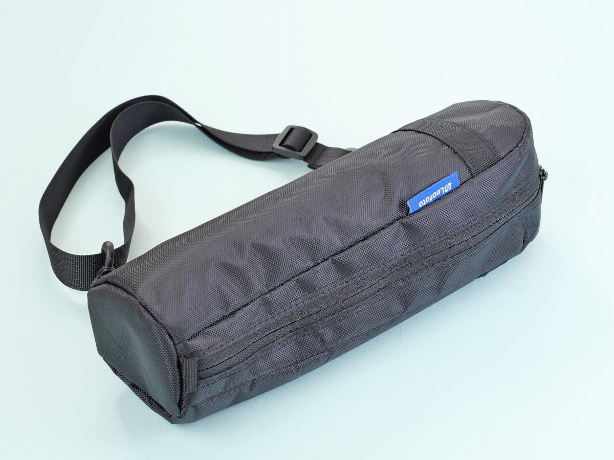 02
Leofoto LS-223CEX
ケース_1