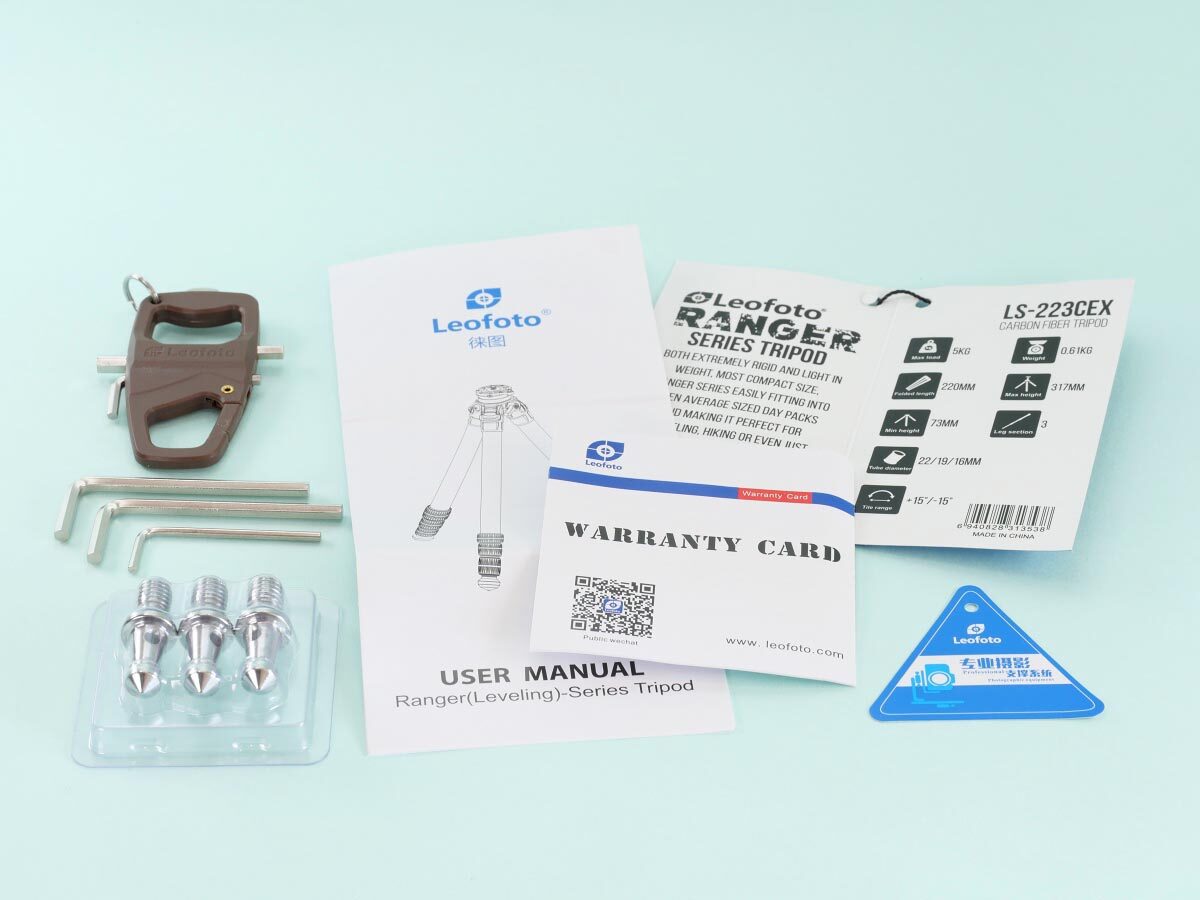 07
Leofoto LS-223CEX
付属品